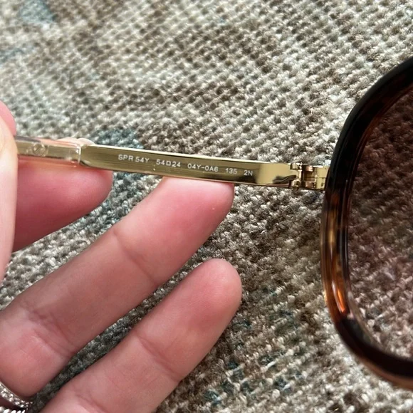 COPY - Prada sunglasses - Picture 5 of 13